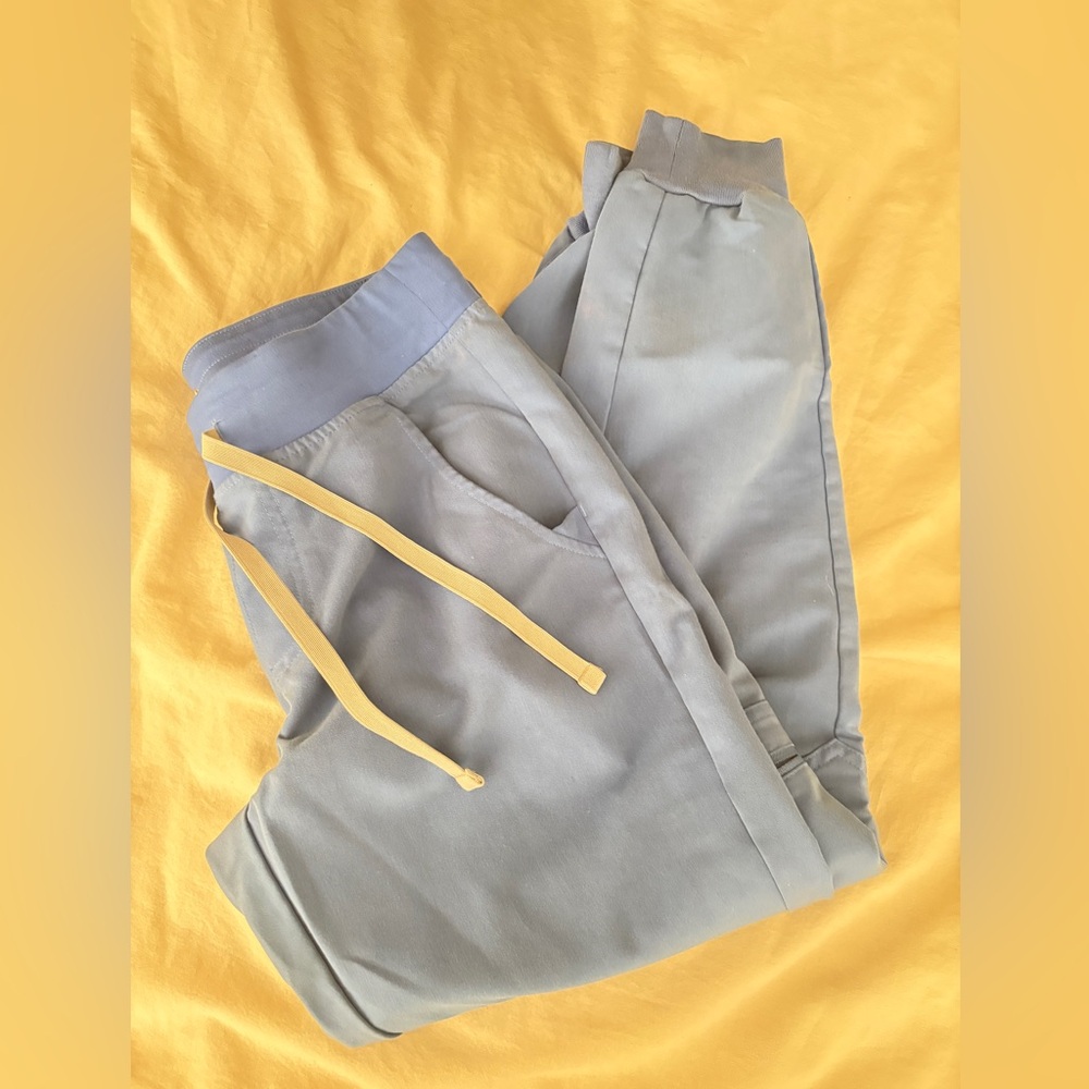 Figs scrub joggers